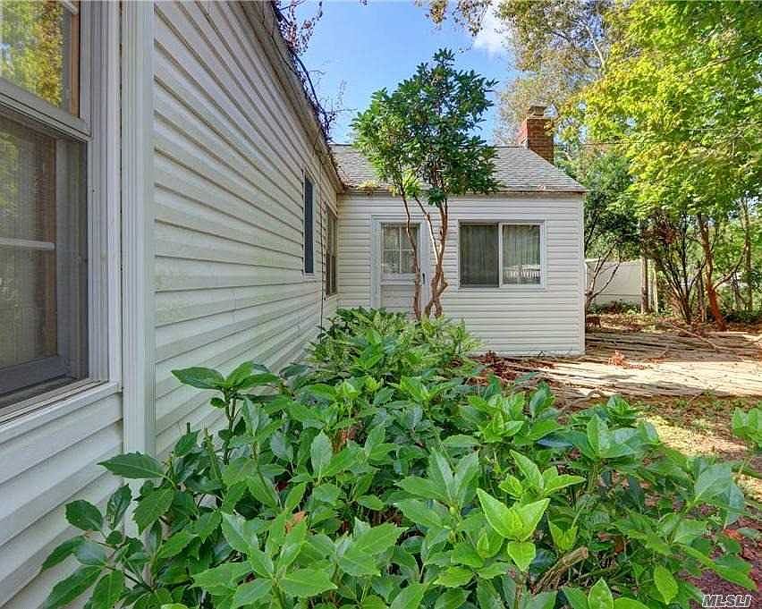 2nd image of 78 Shaw Dr
