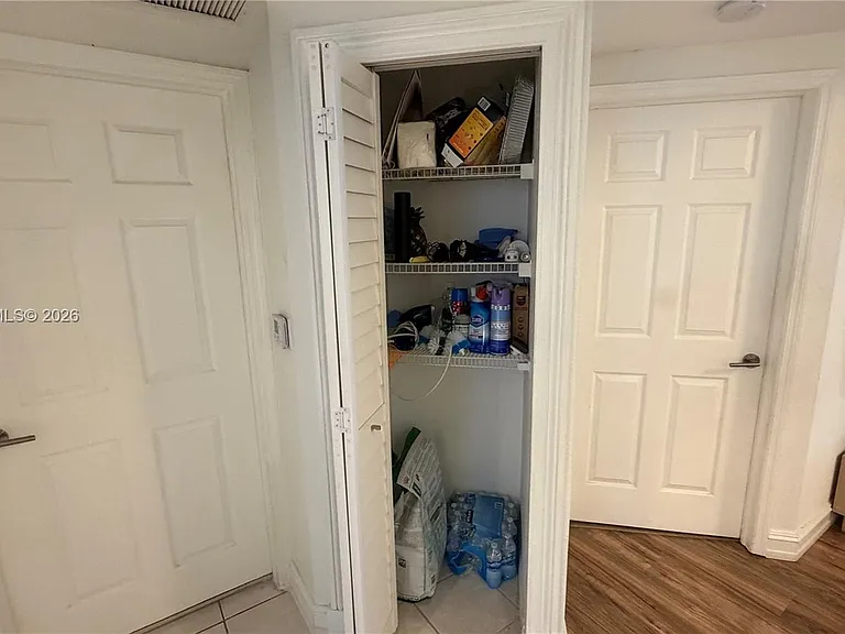 735 SW 148th Ave #1711 — Photo 25