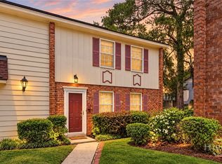 455 Mall Blvd APT 6, Savannah, GA 31406