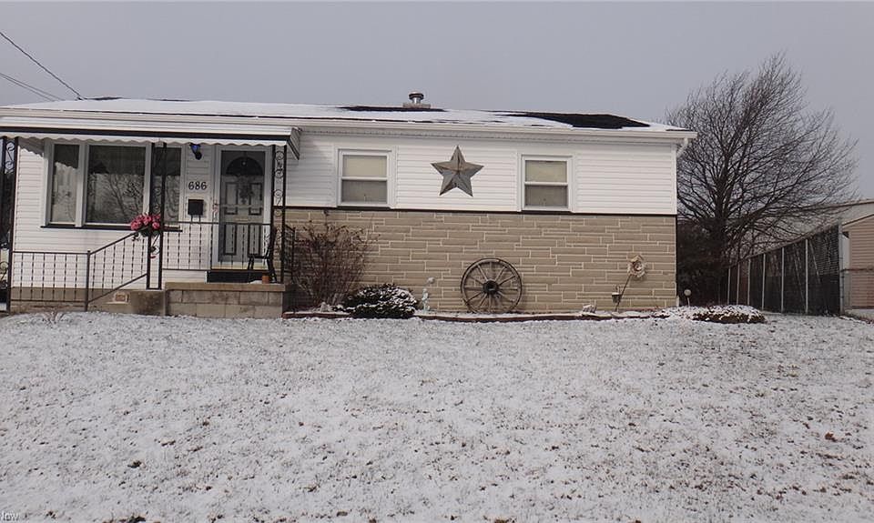 1st image of 686 Winchester Ave
