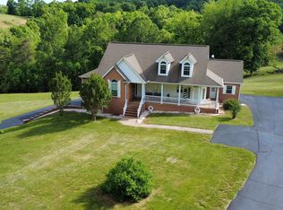 2308 McBride Rd, Morristown, TN 37814