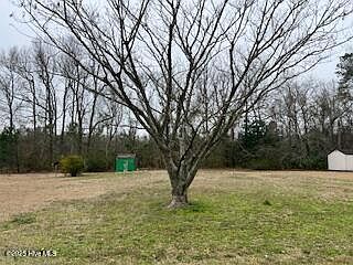 2nd image of 124 Clayton Lane