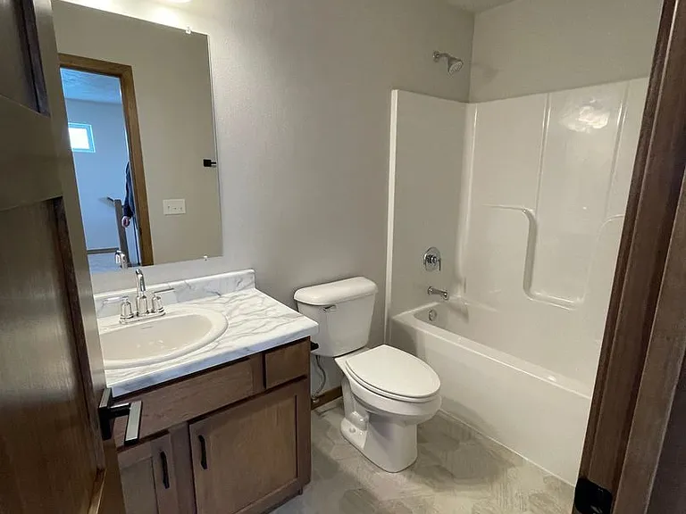 2410-2416 E Copalis Pl — Photo 17