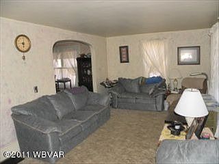 2nd image of 444 Bayard St