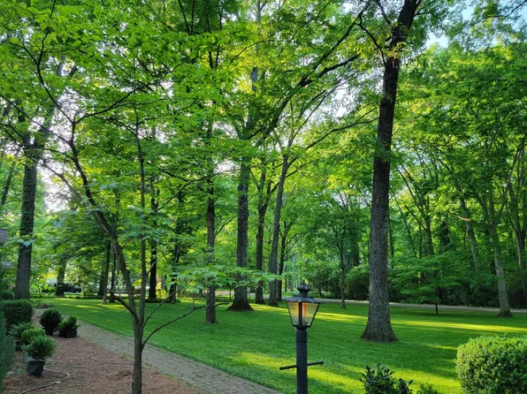 315 Gun Club Rd, Nashville, TN 37205