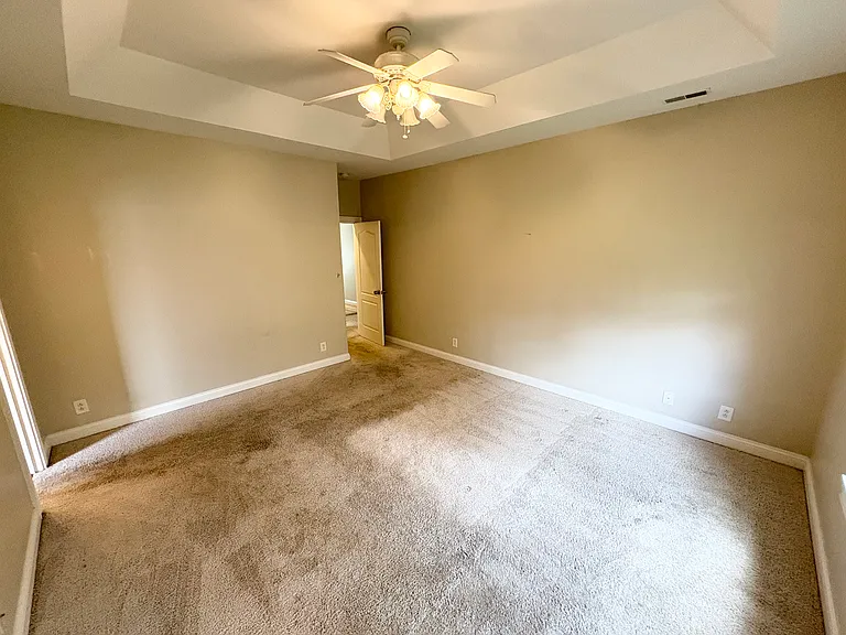 6625 Ascot Dr — Photo 10
