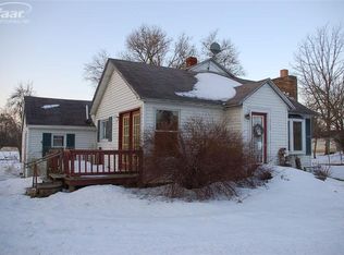 8422 E Mount Morris Rd, Otisville, MI 48463