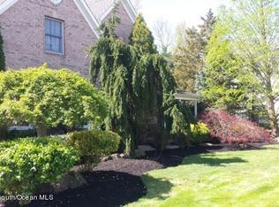 1233 Steeplechase Ct, Toms River, NJ 08755