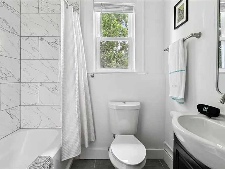 1351 Oxford Rd NE #3 — Photo 20
