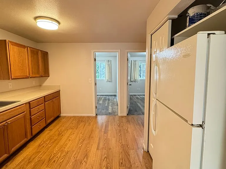 234 NW 21st St — Photo 5