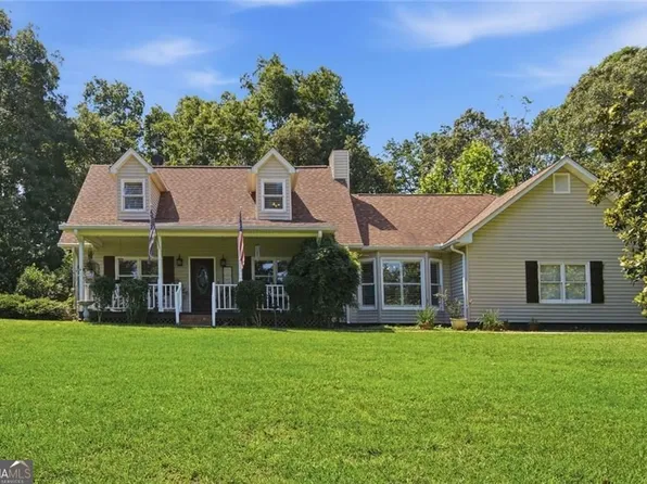 43 Hyalite Rd W, Dahlonega, GA 30533