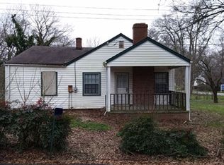 119 Tuckaseege Rd, Mount Holly, NC 28120