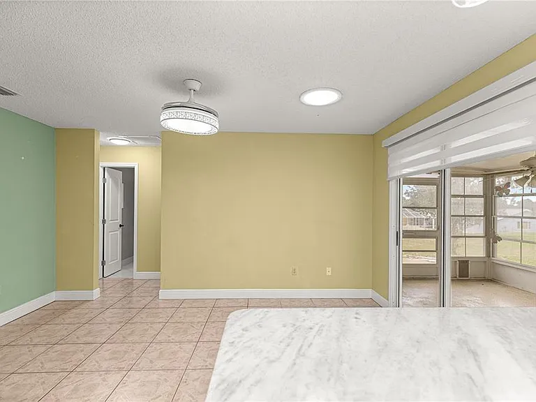 8470 SW 107th Pl — Photo 3