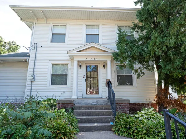 724 33rd St, Sioux City, IA 51104