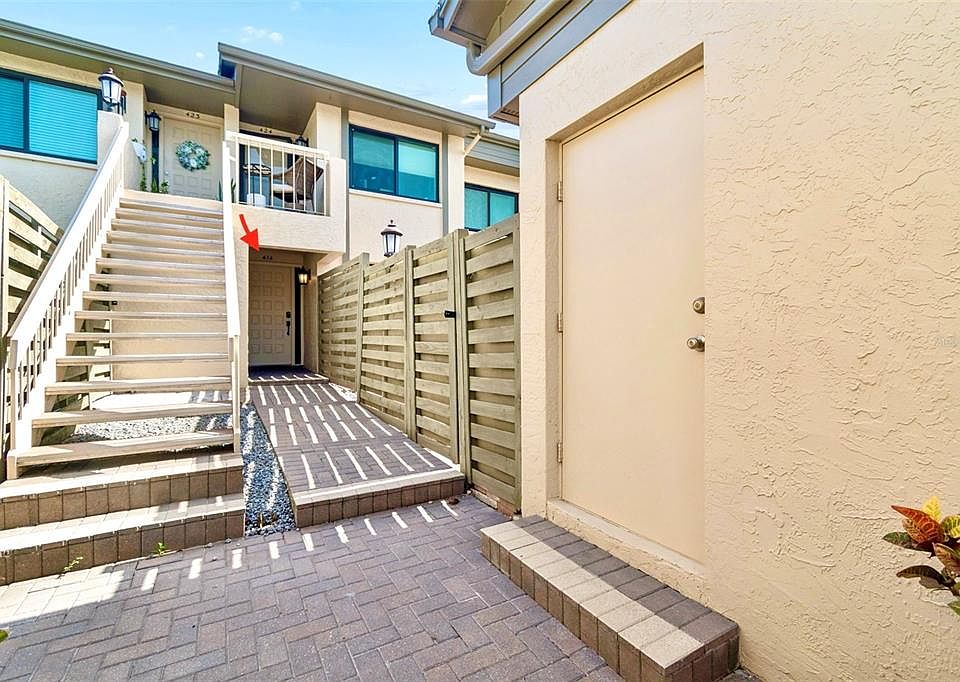 1st image of 3157 Landmark Dr APT 414