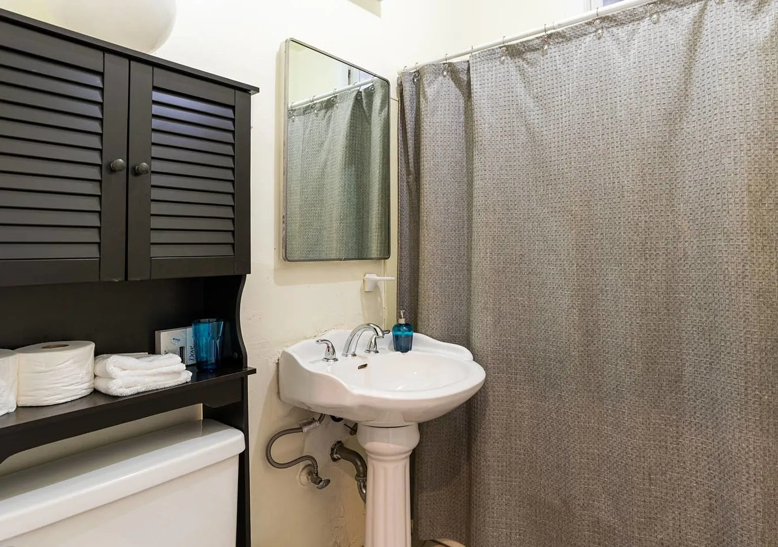 Prime neighborhood: Pacific Heights. Luxe Jr 1bd — Photo 4
