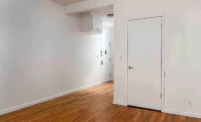 2nd image of 4 Bleecker St #331
