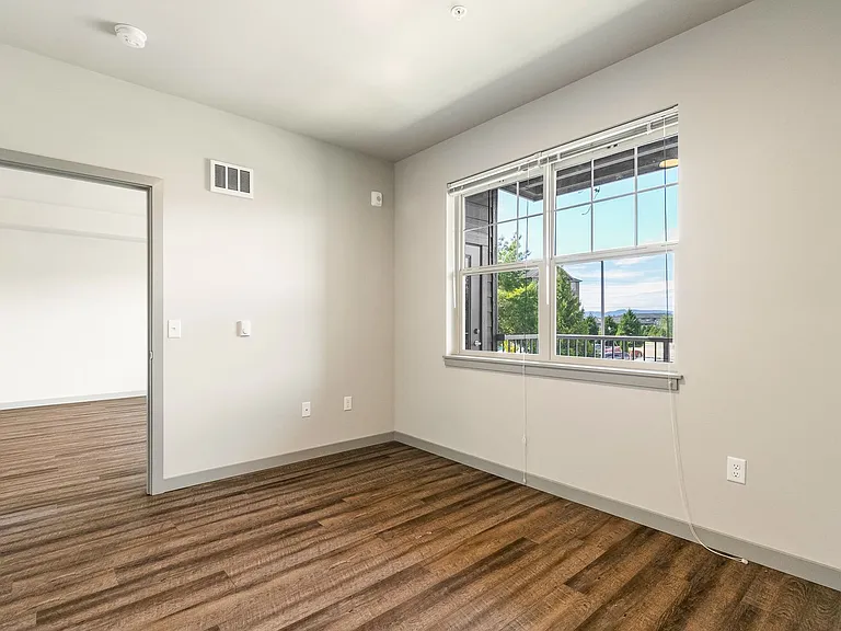 221 Prince Ave — Photo 19