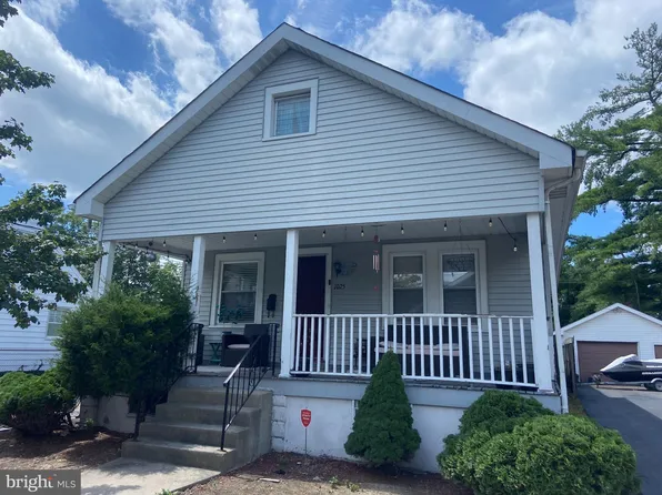 1025 Quinton Ave, Trenton, NJ 08629