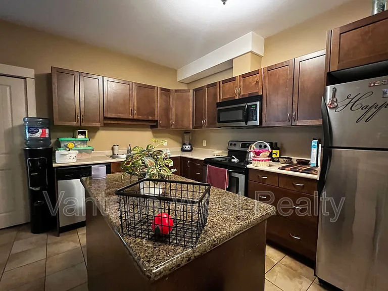 3350 Woodsdale Rd #201 — Photo 2