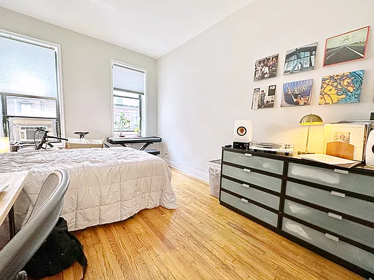 Rented by Living New York | media 7
