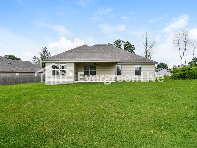 1 Patrick Cir — Photo 14