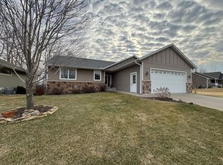 1430 Woodland Way, Lake City, MN 55041
