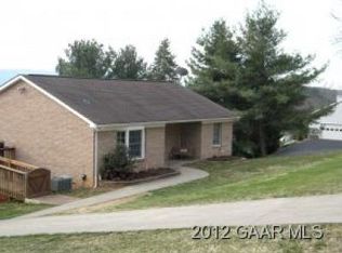 118 Hilltop Terrace Rd, Staunton, VA 24401