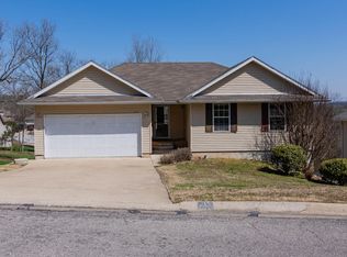 115 Shiloh St, Branson, MO 65616