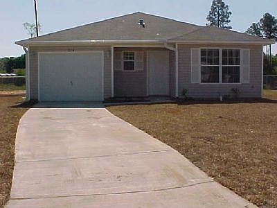 1st image of 219 Leebeck Cir