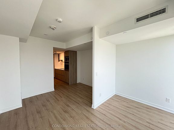 3rd image of 319 Jarvis St #3809