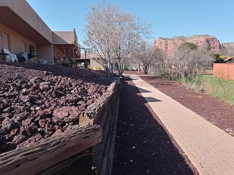 S-1044 Sedona Canyon Apartments — Photo 2