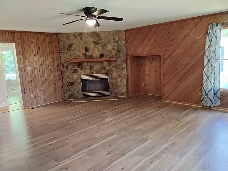 4331 Highway 24 — Photo 12