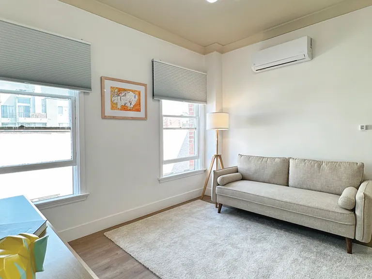 630 S Cochran Ave #101 — Photo 11