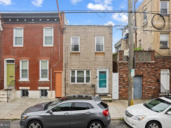 936 Mifflin St, Philadelphia, PA 19148