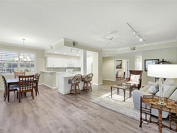 4th image of 4706 Montego Pointe WAY #103
