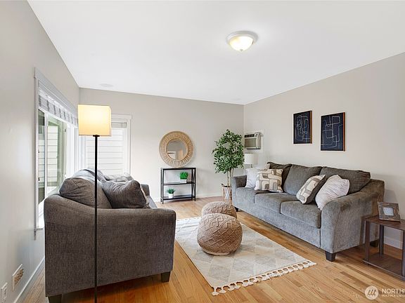 4th image of 407 S 50th Street