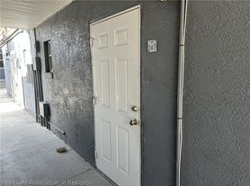 519 S Pine St, Sebring, FL