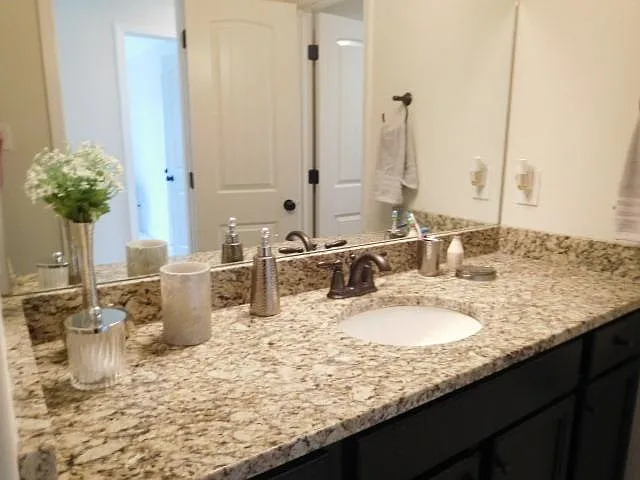 1264 Mountain Side Dr — Photo 22