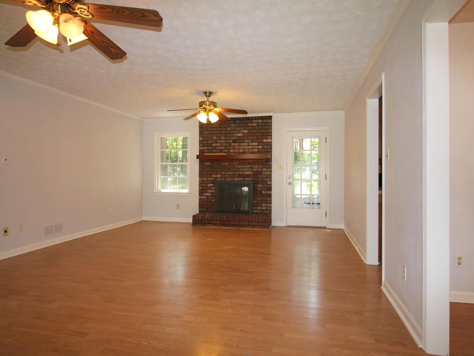 2946 Ripple Ct — Photo 2