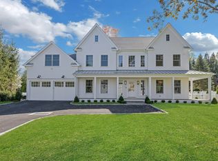 48 Douglas Rd, New Canaan, CT 06840