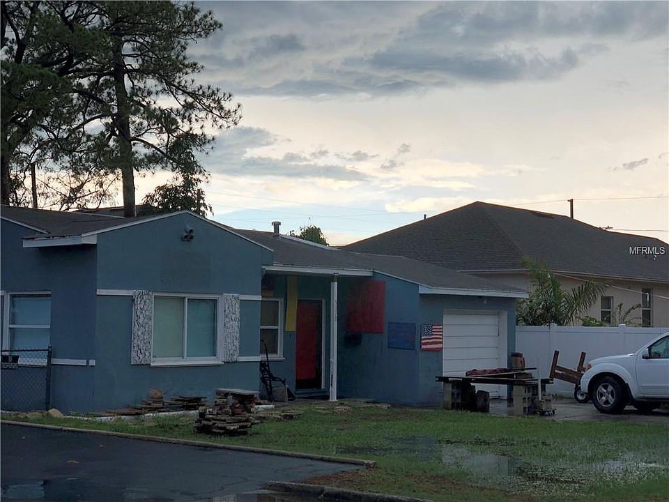 1st image of 5370 76th Ave N