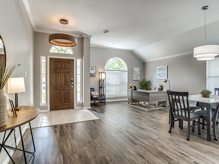 5848 Palomino Dr — Photo 10