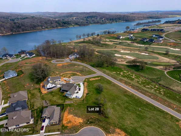 313 17th Dr, Loudon, TN 37774