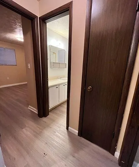 21 Wayne St #2 — Photo 5