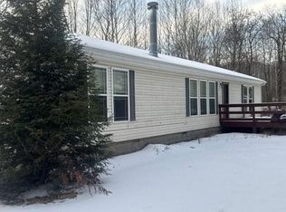 92 Sowder Ln, Mount Hope, WV 25880