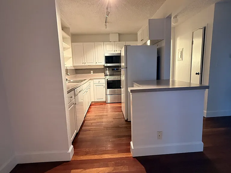 2835 S Monaco Pkwy #1-207 — Photo 2
