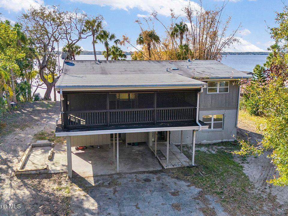 1st image of 535 Robin Hood Dr
