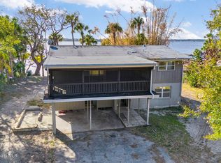 535 Robin Hood Dr, Merritt Island, FL 32953