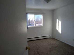 17046 Easy St #B5, Eagle River, AK 99577